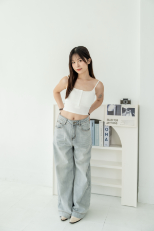 刷色牛仔褲.‎˖٭*