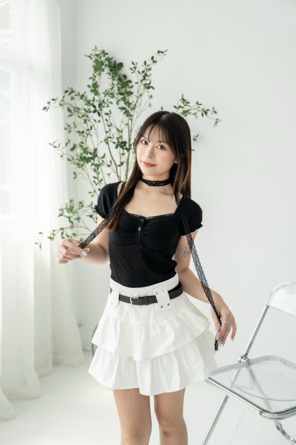 . ݁₊ 蕾絲𝐕領✩⡱