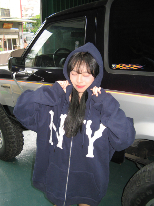 ˖ ࣪⊹𝑁𝑌 美式拉鍊帽T✩⡱